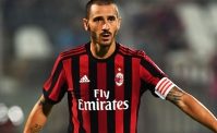 Bonucci? Dovete capirlo, si deve abituare. Sui social ironia e veleno sul capitano del Milan