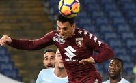 Burdisso: In Italia c'� una squadra che vince da otto anni, Conte a Londra...