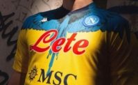 Napoli, Kappa-Burlon e reselling: alcune maglie battute a 450 euro