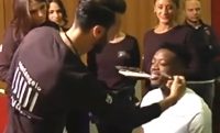 VIDEO - Napoli, pose da calendario: ecco le immagini del backstage