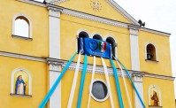 Napoli, anche una chiesa si veste a festa per lo Scudetto