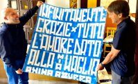 Striscione per Conte, il tecnico si emoziona: Grazie, &egrave; bellissimo