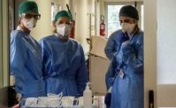 VIDEO - Coronavirus, medico napoletano ridicolizza i giornalisti del Nord: Lo so che vi rode!
