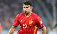 VIDEO - Follia dell'obiettivo del Napoli Diego Costa: rally spericolato nella giungla!