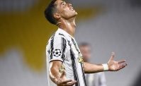 VIDEO - Cristiano Ronaldo, ma che combini? Si � mangiato due gol incredibili
