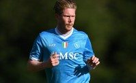 Chi passa più tempo davanti allo specchio?. La risposta di De Bruyne