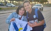 Impresa Brindisi, bel gesto del talento napoletano De Rosa per la tifosa Vanessa