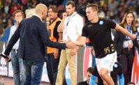 Decibel Bellini dopo la rapina: Napoli siamo noi e non ce ne andremo mai. Ci avete fatto vivere un incubo!