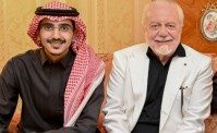 Il Napoli per una volta ha battuto gli arabi. Che stasera saranno davanti alla tv