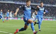 FOTO - Di Lorenzo � gi� a Napoli, il nuovo acquisto si gode il golfo con la sua stupenda fidanzata!
