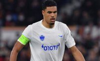 Danilho Doekhi offerto a costo zero a Napoli e Roma. Ma c'&egrave; un dubbio