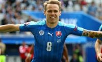 Cicchetti consiglia il Napoli: Vanno presi subito, garantisce Hamsik
