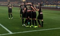 GAZZETTA - Champions, tre viaggi all'inferno per il Napoli. Una volta la polizia...
