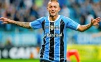 VIDEO - Everton Soares, gol e giocate del brasiliano seguito dal Napoli. Dribbling ubriacanti
