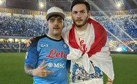 Geolier carica il Napoli, a Barcellona cresce la febbre Champions (VIDEO)