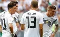 Scandalo in Germania, si dimette il presidente della Federcalcio: ha ricevuto soldi e regali di valore
