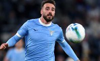 Napoli: 15 milioni pi&ugrave; un calciatore per Gila. La Lazio chiede uno tra Lucca e Marin