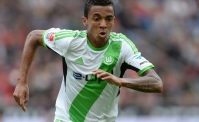 VIDEO - Europa League, l'autogol di Gustavo � clamoroso! Il telecronista: Non � possibile...