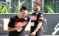 VIDEO - Hamsik, ultimo allenamento con il Napoli: il capitano sorride e scherza con i compagni!
