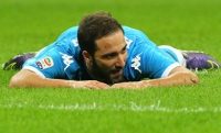Benzi risponde a De Laurentiis: Higuain manger� anche troppo, ma la Juventus...