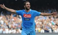 VIDEO - Napoli-Lazio: 4-2, sei anni fa la prima tripletta di Higuain con la maglia azzurra