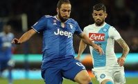 EUROSPORT - Vedi Napoli e segni a raffica! Higuain indemoniato e il messaggio alla Curva A