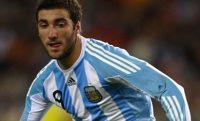 Argentina, ufficializzati i numeri di maglia di Fernandez e Higuain