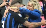 KISS KISS - Icardi ha detto s� al Napoli! Wanda quattro volte a Marechiaro. Doppio colpo da 122 milioni? James e Lozano...