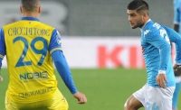 E' il prescelto per raccogliere l'eredit� di Insigne, ma la sorpresa � dietro l'angolo