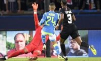 VIDEO - Goal di Insigne visto da una angolazione particolare: boato assordante dei napoletani!