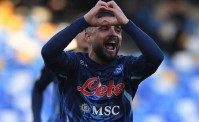 Sparnelli: Napoli: Insigne e altri due. Conte si &egrave; arreso, De Laurentiis scenda in campo