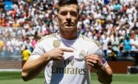 Perez aspetta ADL per Jovic, dalla Spagna: Il Napoli vuole quattro giocatori del Real Madrid