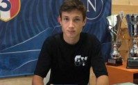 Vitali Khraban al Napoli: � ufficiale. Il baby difensore ha firmato