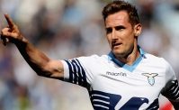 Klose-Napoli, conferme dalla Germania: ma c'� un dubbio. La situazione