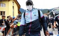Insigne e Koulibaly, confronto con gli ultras fuori l'hotel. Spunta una sola richiesta