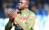 Koulibaly show: Sono napoletano!, Kalidou rappa Cos Cos Cos (VIDEO)