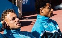 Lang e Neres, relax prima dell'allenamento. Domani vogliono essere decisivi