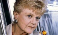 Angela Lansbury e il legame con Napoli: Stateve buon. Che siparietto con Baudo (VIDEO)