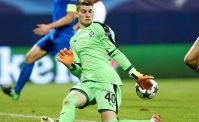 Livakovic show con la Croazia. Il Bayern lo vuole, nel 2016 posava con la maglia del Napoli