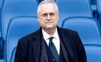 Lotito sbotta con un tifoso: Se vuoi fallire ci metto tre minuti, tre squadre sono nella m**da