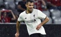 Dejan Lovren in giro per Napoli!. Il capitano della Croazia in citt�: il motivo
