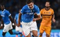 Conte abbraccia Lucca dopo Napoli-Pisa: il labiale dell'allenatore