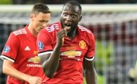 FOTO - Non male per un grassone, Lukaku mostra i suoi addominali: tifosi dell'Inter scatenati