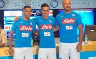 Sarri al bivio tra scaramanzia e dati oggettivi: quale maglia al Bernabeu contro il Real?