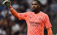 Milan, Maignan esce per infortunio: salta il Napoli?