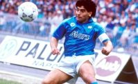 VIDEO - Maradona, il 17 marzo 1991 l'ultima partita al San Paolo. Assist per Zola