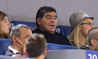 VIDEO - Quando Maradona and� da Raffaella Carr� con gli ex compagni del Napoli, la citt� esplose