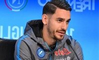 Meret, l'agente: Rimarr� anche l'anno prossimo, ma il contratto non � lungo