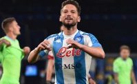 Mertens compie 34 anni, la Uefa lo celebra con un bellissimo goal (VIDEO)