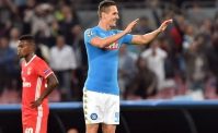 Dalla Spagna rilanciano: Clamorosa idea del Napoli per sostituire Milik